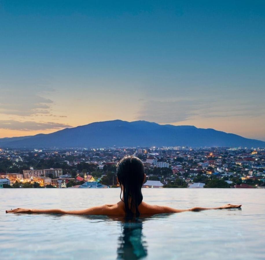 Апартаменти The Astra Sky River Chiangmai_Sky Pool_Old City Чіангмай Екстер'єр фото